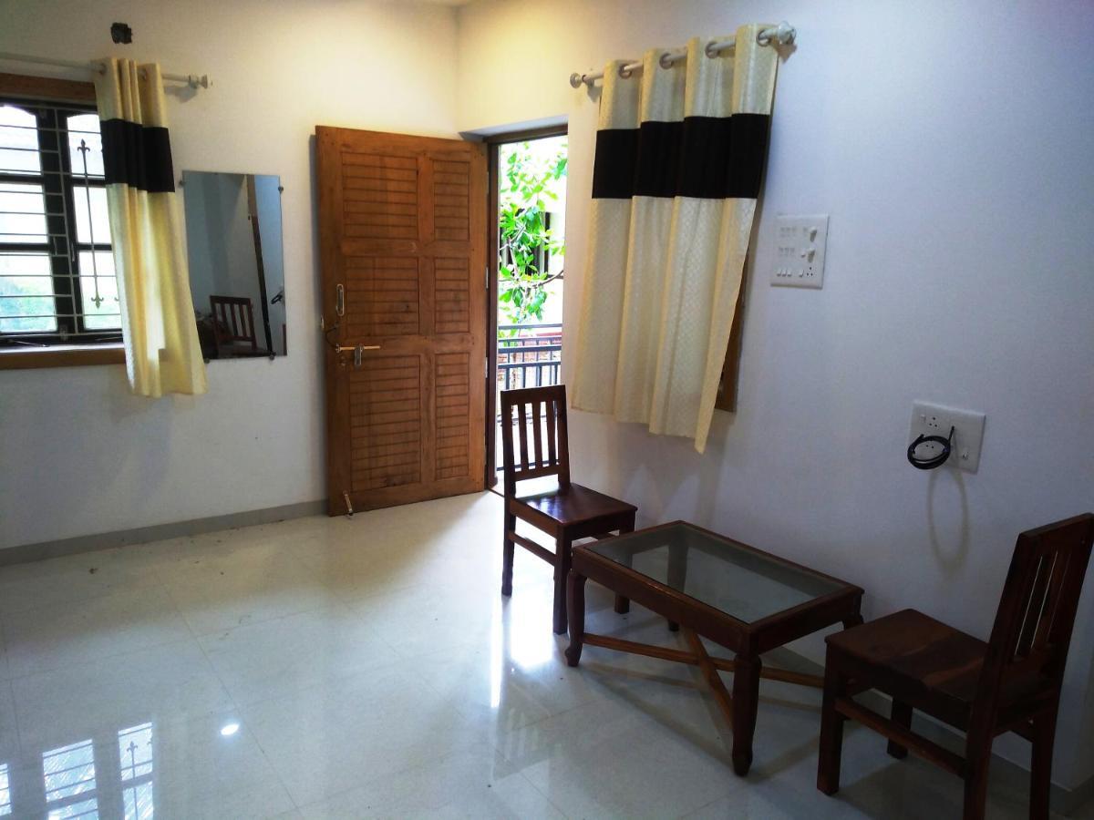 Dsk Studio Apartment, Siolim, Goa. Exterior foto